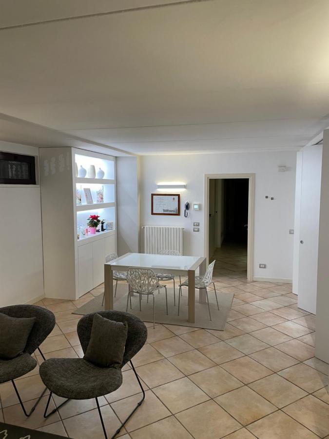Villa Maddalena Ome Bagian luar foto